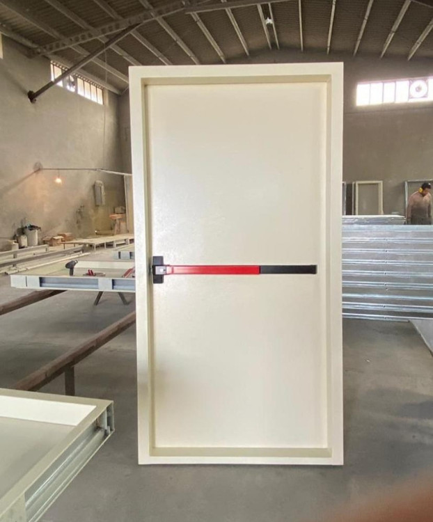 درب ضد حریق ۱۲۰ دقیقه با تاییدیه آتش نشانی _ درب ضد حریق _ درب مقاوم در برابر حریق